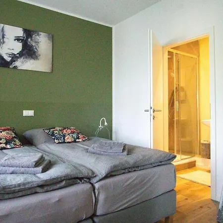 Casa Gargolas * Duisburg